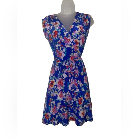 Yumi Kim Blue Floral Soho Mixer Wrap Dress | 100% Silk | Size Small - Picture 4 of 7